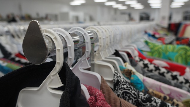Manequim Masculino: Impacto Visual e Estilo na Exposição de Roupas